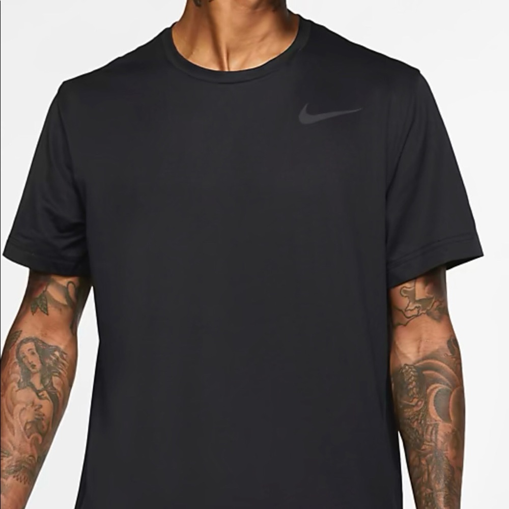 Nike Pro Men’s Short-Sleeve Top